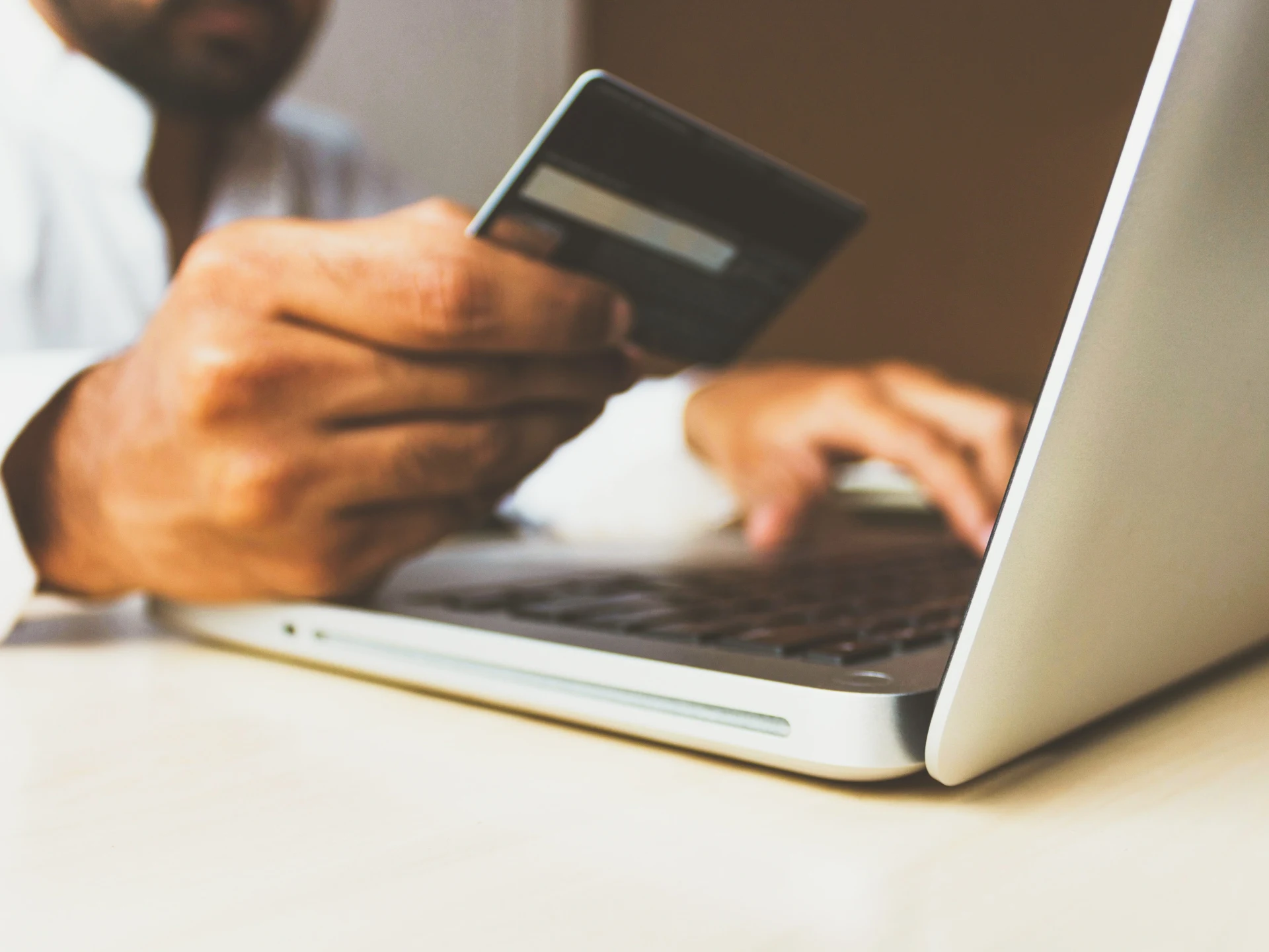 Online Sales up 49% Over Christmas